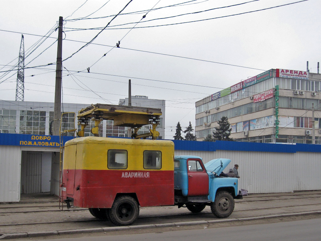 Автоподъёмник АТ-70. #ВЕ 9836 АА. Николаев, улица Строителей