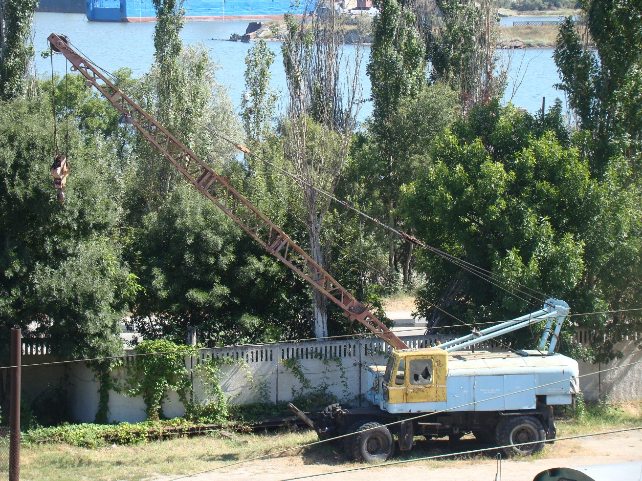 Кран КС-4362. Севастополь, станция "Инкерман-1"