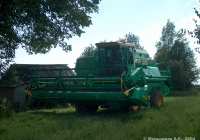 Зерноуборочный комбайн Дон-1500Б. Ивановская область, Палехский район, д. Сергеево