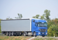 Седельный тягач Mercedes-Benz Actros 1844 #Н 957 ЕЕ 48. Воронежская область, Павловский район, трасса М-4 "Дон"