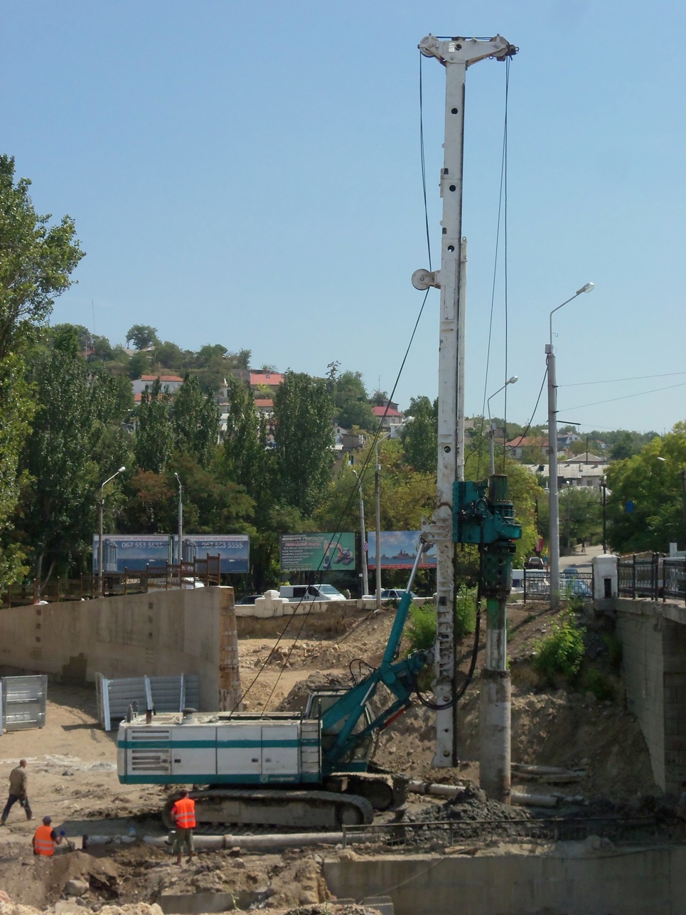 Буровая машина Casagrande B 250 восстановленная после аварии. Севастополь