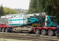 Буровая машина Casagrande B 250 в транспортном положении. Севастополь