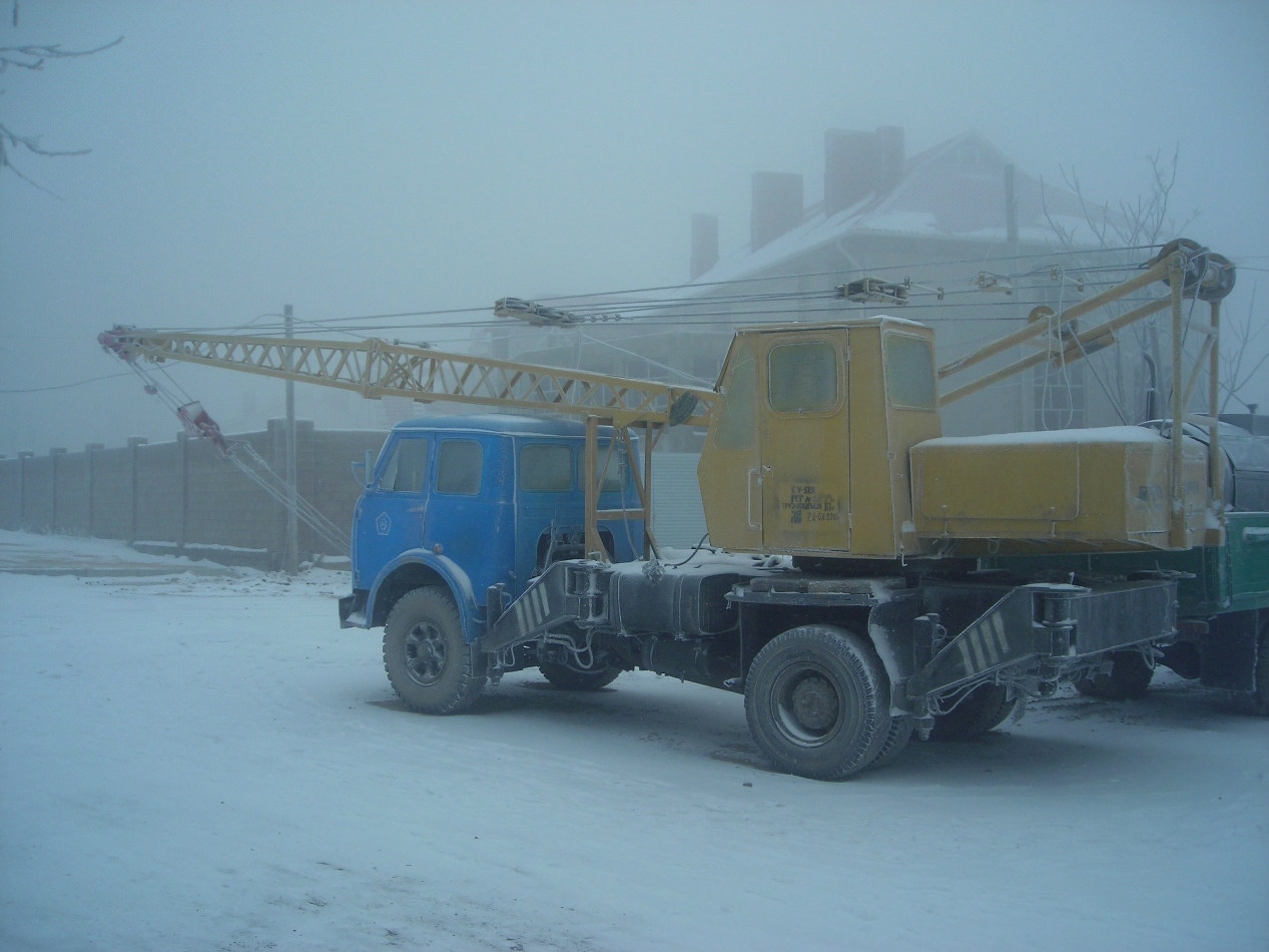 Кран КС-3562А на шасси МАЗ-5334 #48-95 ЦСЕ. Севастополь