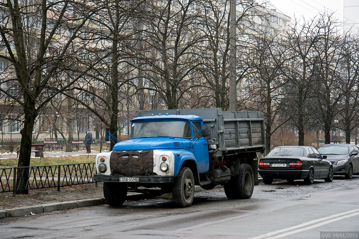 Самосвал ЗиЛ-ММЗ-554М #058-55 МЕ . Киев, проспект Павла Тычины