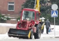  Экскаватор-погрузчик ЭО-2626. Николаев, улица Адмиральская