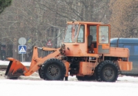  Фронтальный погрузчик ТО-30. Николаев, улица Адмиральская