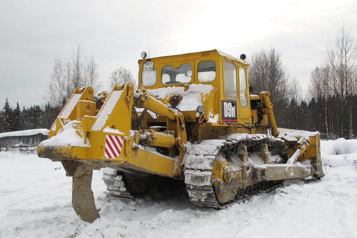 Бульдозер-рыхлитель Caterpillar D9H, #7891 УЕ 86. Ханты-Мансийский АО, Сентябрьский