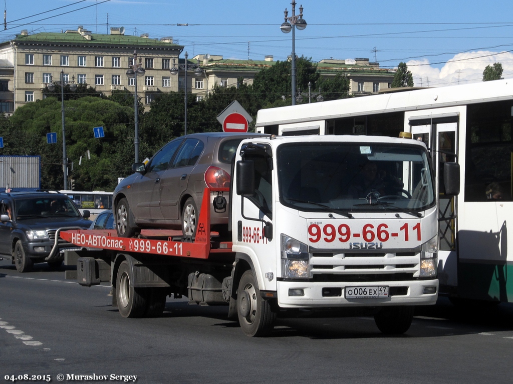 Эвакуатор на шасси Isuzu NP #О 006 ЕХ 47. Санкт-Петербург, Московский проспект