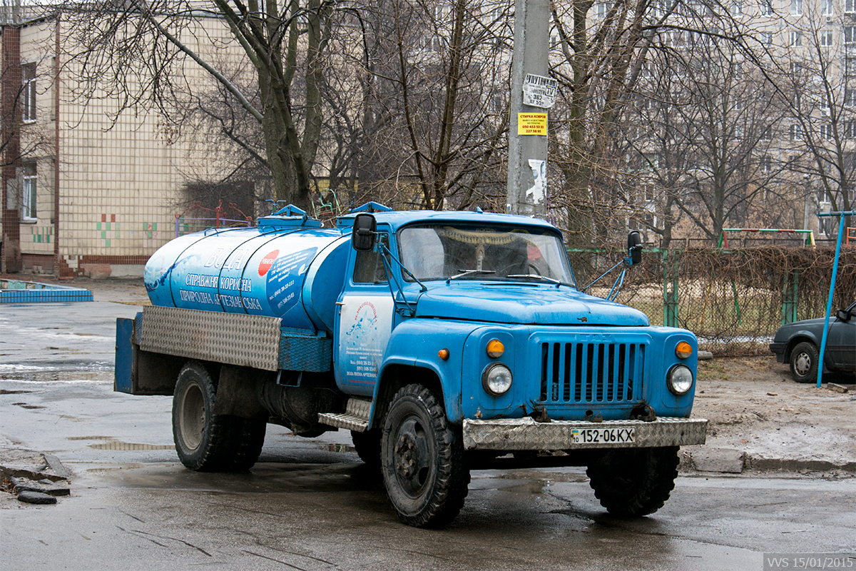 Автоцистерна для перевозки пищевых жидкостей на шасси ГАЗ-53-12  #152-06 КХ. Киев, Голосеевская улица