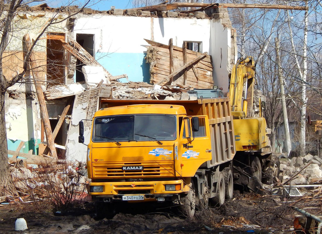 Самосвал КамАЗ-6540 #М 340 РО 31. Белгородская область, г. Алексеевка, улица Павла Ющенко
