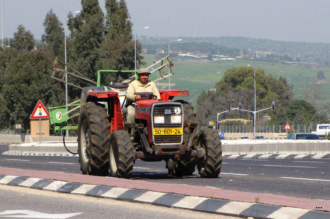 Трактор Massey Ferguson-253, #50-601-24. Израиль, Йокнеам-Илит