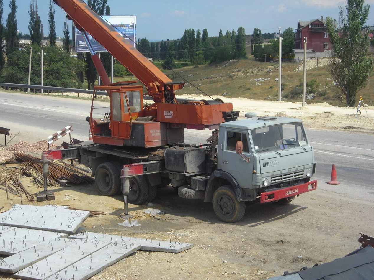 Кран КС-4572 на шасси КамАЗ-53213 #8579 КРО. Севастополь