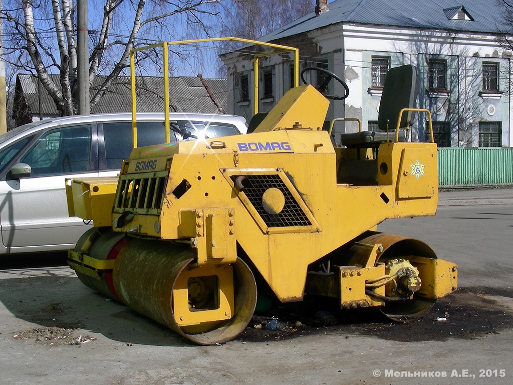 Каток Bomag. Иваново, улица Станционная