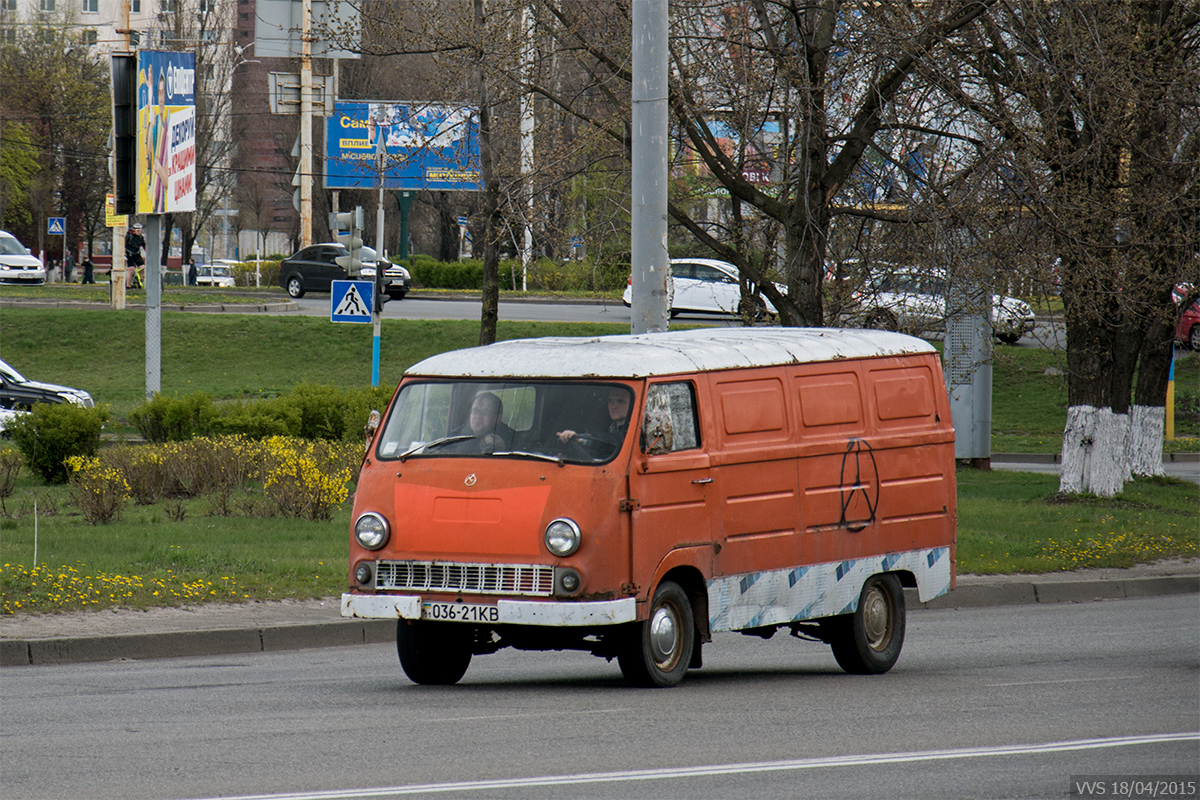Автомобиль ЕрАЗ-762В #036-21 КВ. Киев, Полярная улица