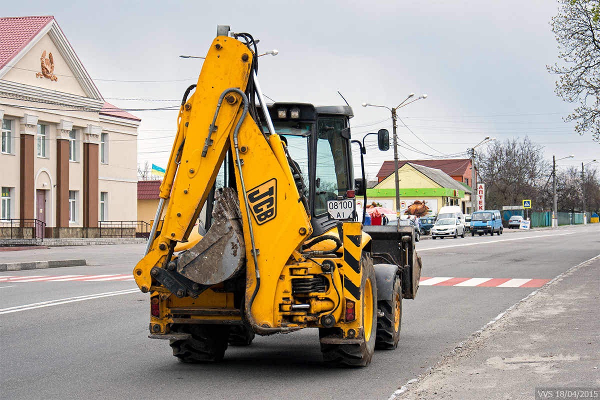 Экскаватор-погрузчик JCB 3CX #08100 АІ. Киевская область, Вышгородский район, Новые Петровцы, Свято-Покровская улица