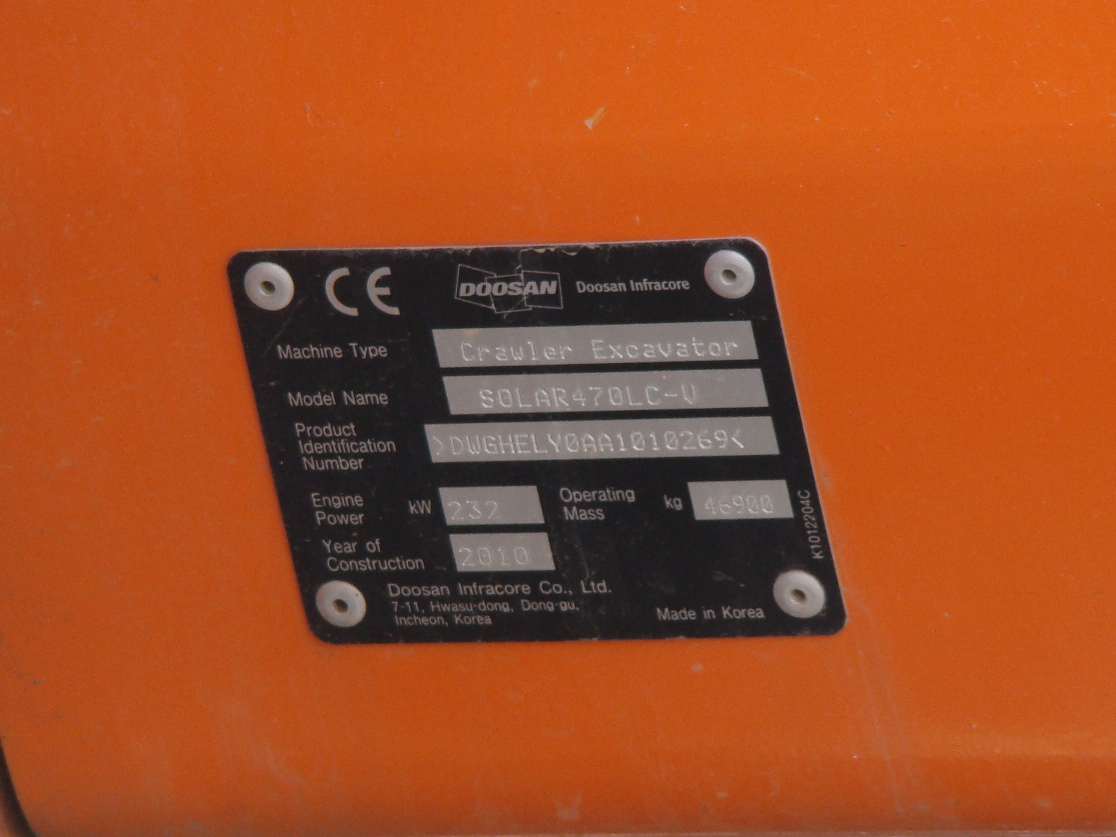 Заводская табличка экскаватора Doosan Solar 470LCV. Севастополь