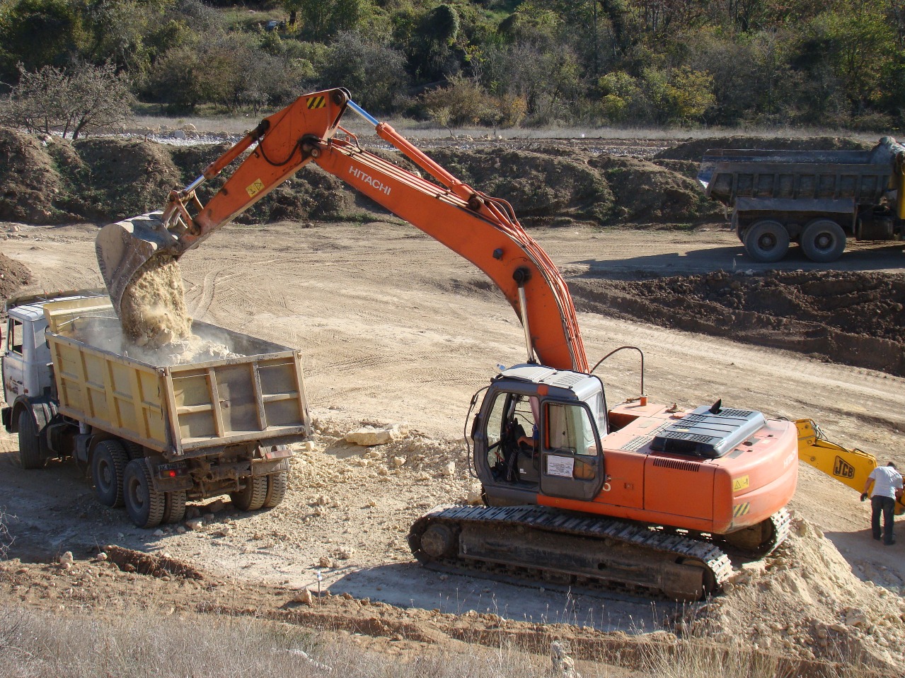 Экскаватор Hitachi Zaxis 270LC. Севастополь