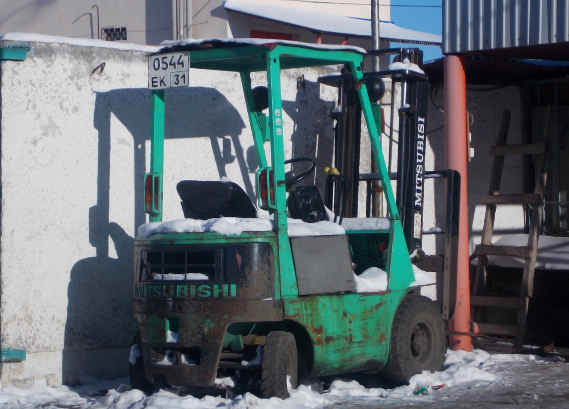 Погрузчик Mitsubishi #0544 ЕК 31. Белгородская область, г. Алексеевка, Привокзальная улица