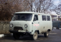 Автомобиль медицинской службы УАЗ-3962 # К 665 МА 31. Белгород, улица Губкина