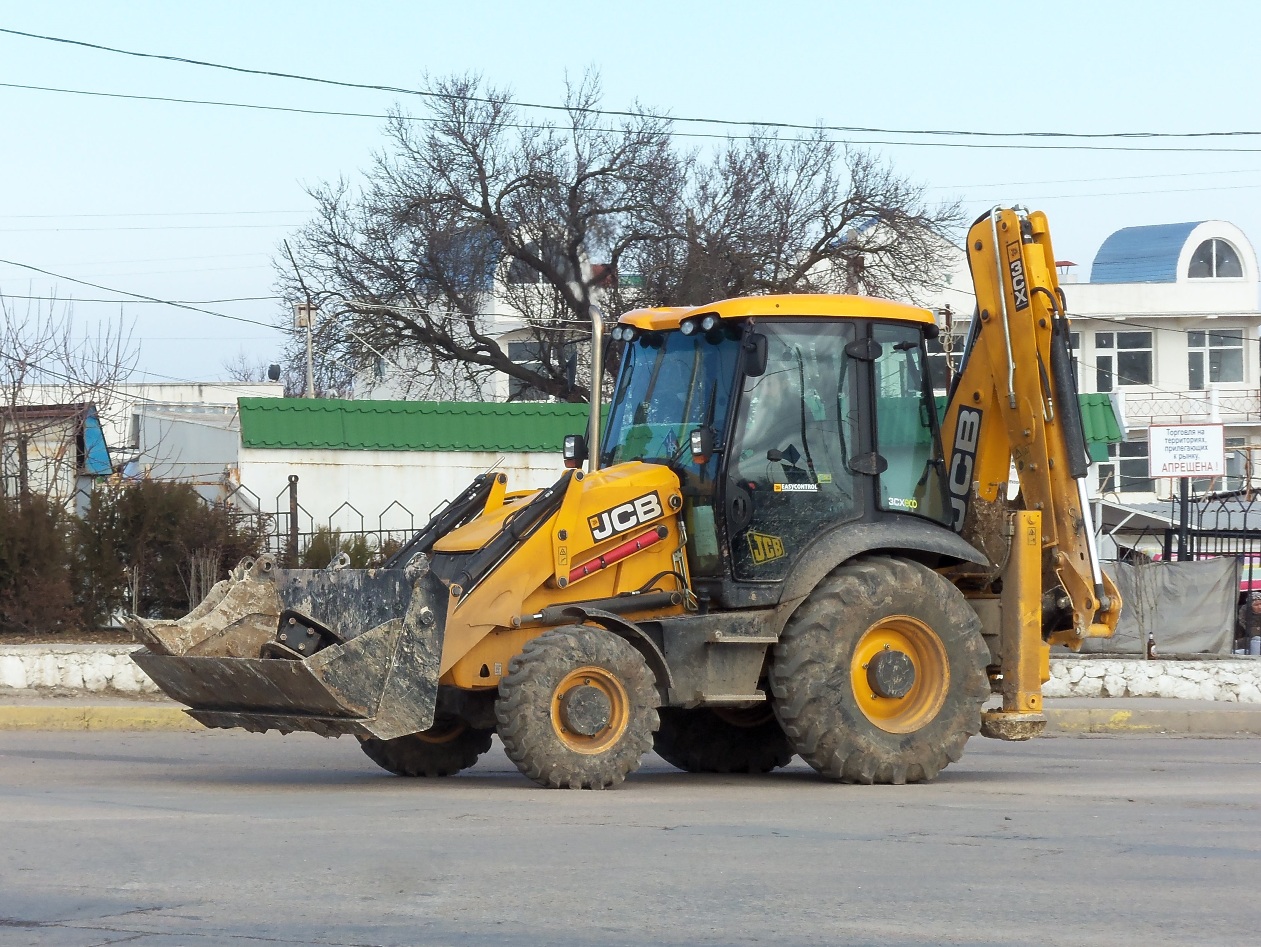 Экскаватор-погрузчик JCB 3CX . Севастополь