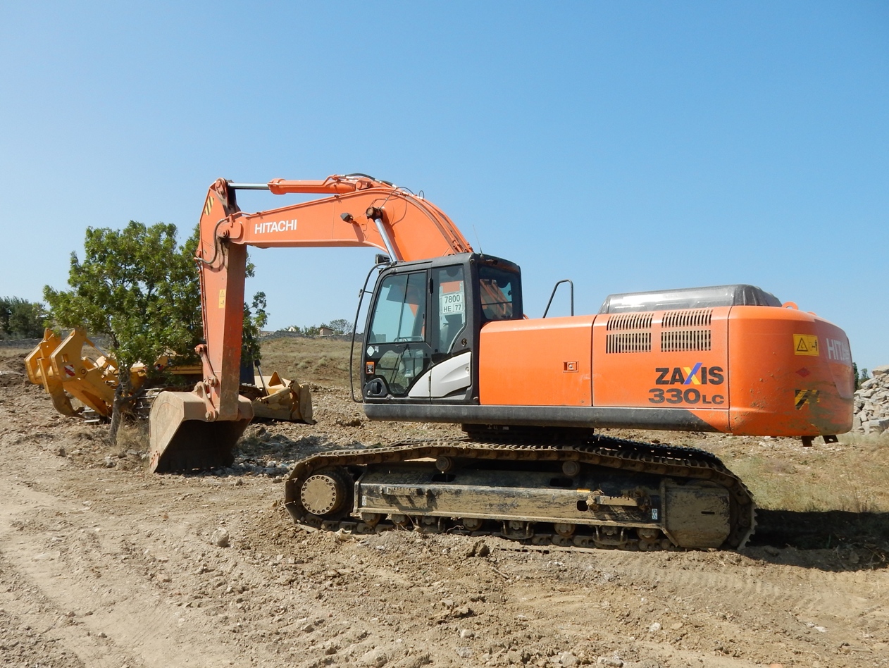 Экскаватор Hitachi Zaxis 330LC #7800 НЕ 77. Крым, Керчь, строительство Керченского моста
