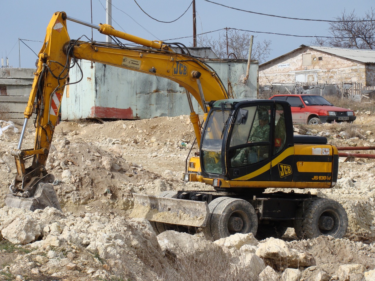 Экскаватор JCB JS130W. Севастополь