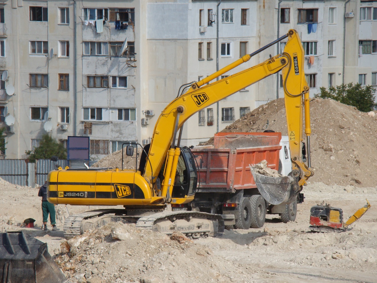 Экскаватор JCB JS240LC #18169 ТН. Севастополь