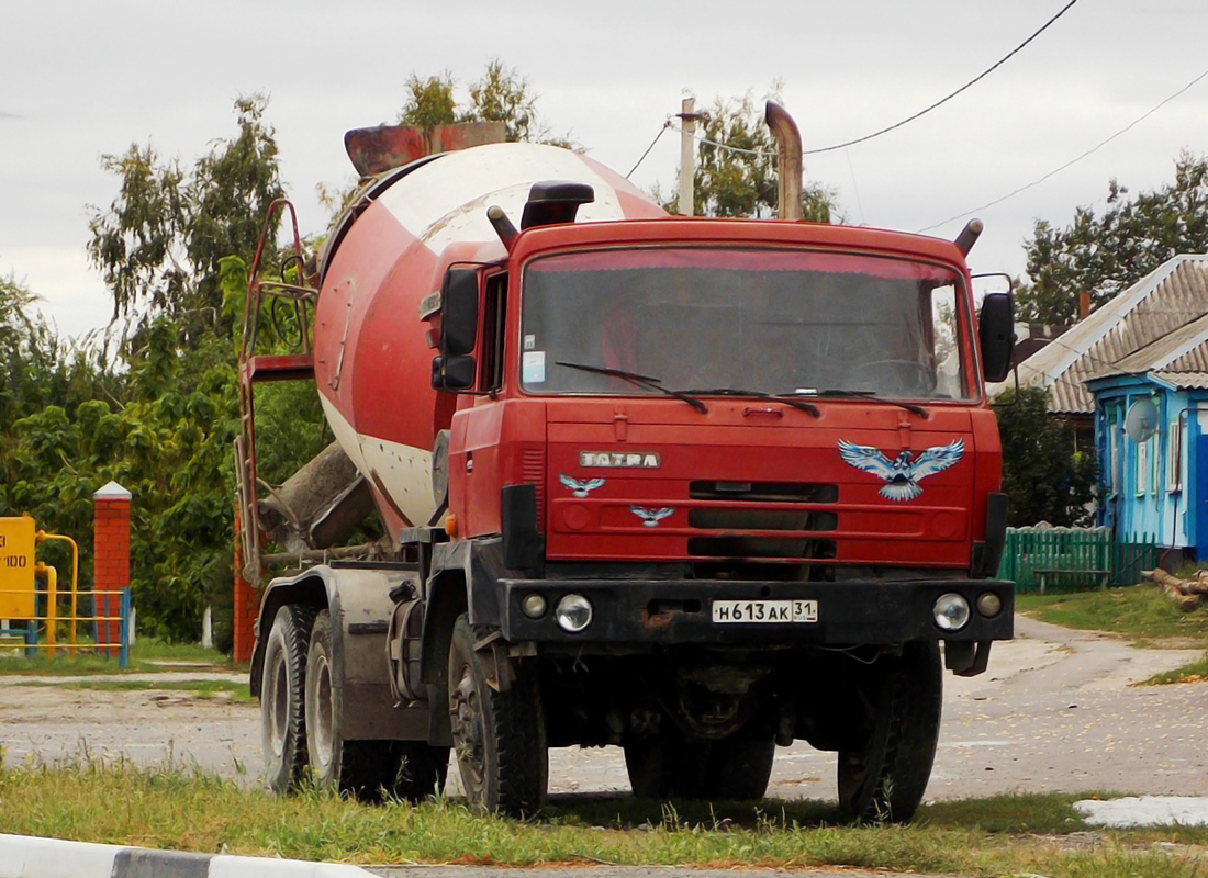 Бетоносмеситель на шасси Tatra 815 #Н 613 АК 31. Белгородская область, Алексеевский район, с. Ильинка