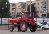 Самоходное шасси Т-16МГ #3264 ЕЕ 31. Белгородская область, г. Алексеевка, улица Пушкина