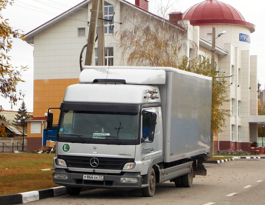 Фургон на шасси Mercedes-Benz Atego 815  #Р 866 ХК 31. Белгородская область, г. Алексеевка, Красноармейская улица