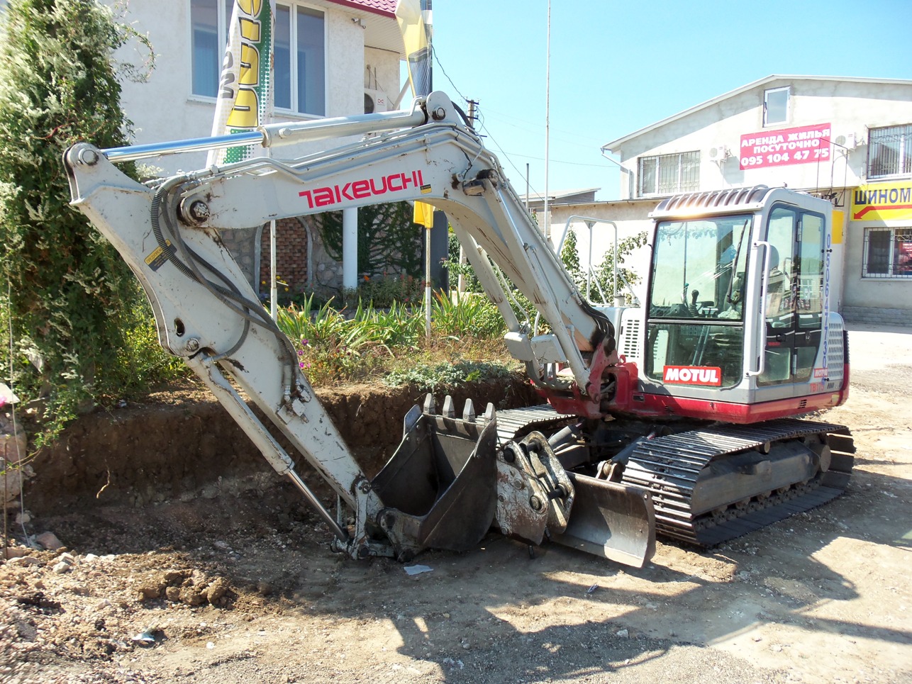 Экскаватор Takeuchi TB 175. Севастополь
