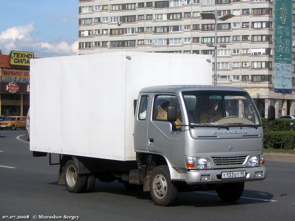 Фургон на шасси Changan SC 1030 A1 #Т 133 ЕТ 98. Санкт-Петербург, площадь Победы