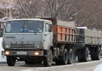 Самосвал на шасси КамАЗ-5320  #О 746 ВО 54 с двухосным прицепом. Новосибирск, проспект Дзержинского