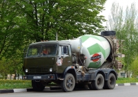 Бетоносмеситель Tigarbo на шасси КамАЗ-55111 #Р 092 КУ 31. Белгородская область, г. Алексеевка, улица Маяковского