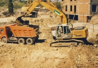 Экскаватор Liebherr R924 Litronic. Севастополь