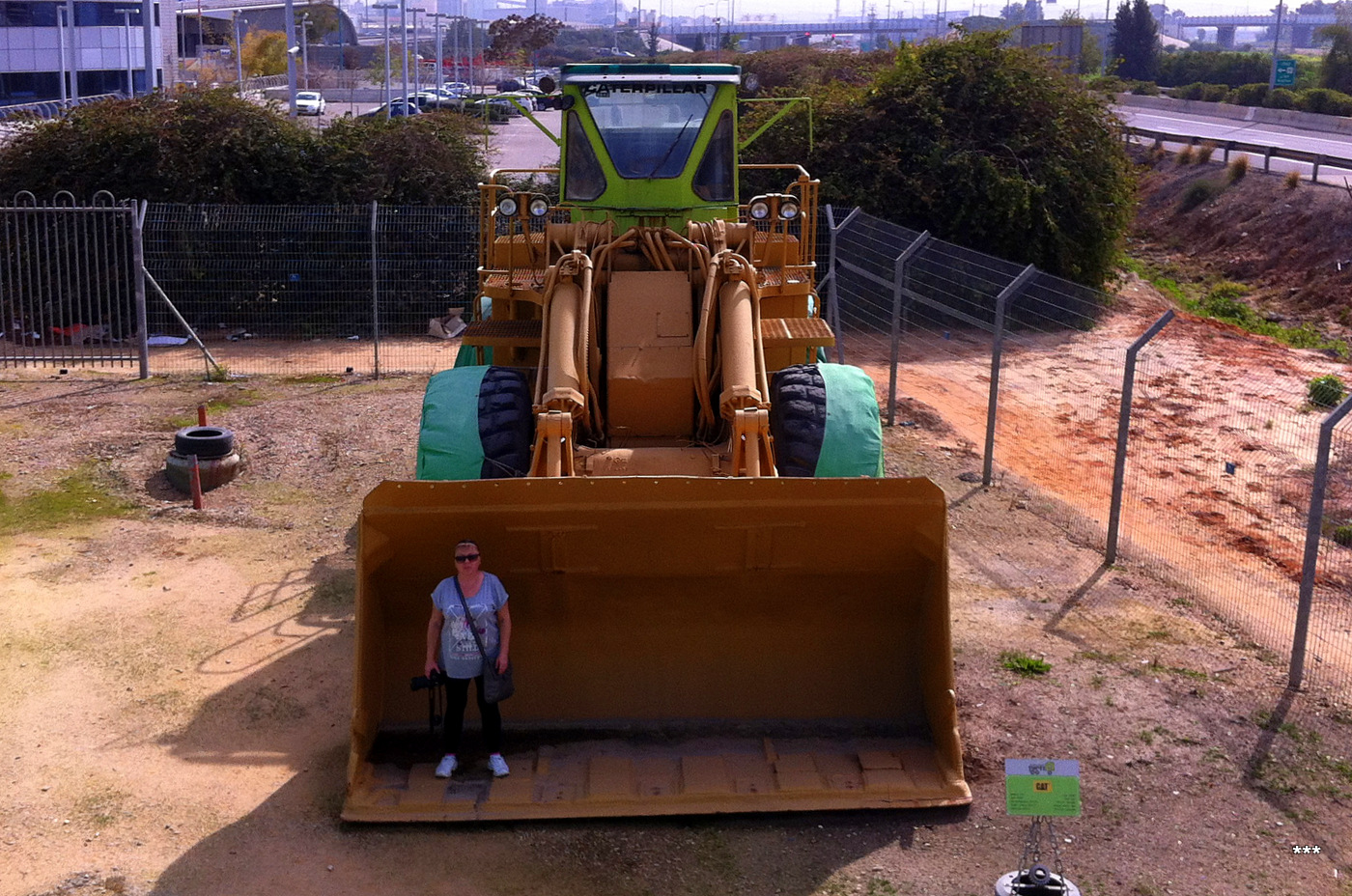 Фронтальный погрузчик Caterpiller 992. Израиль, Рамла, музей грузового транспорта