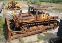 Бульдозер ДЗ-118 на базе трактора ДЭТ-250М. Украина, Кировоградская область, Александрийский район, Константиновский буроугольный разрез (село Ягодное)