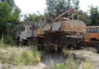 Разукомплектованный кран КС-4562 на шасси КрАЗ-250К. Украина, Кировоградская область, Александрийский район, Константиновский буроугольный разрез (село Ягодное)