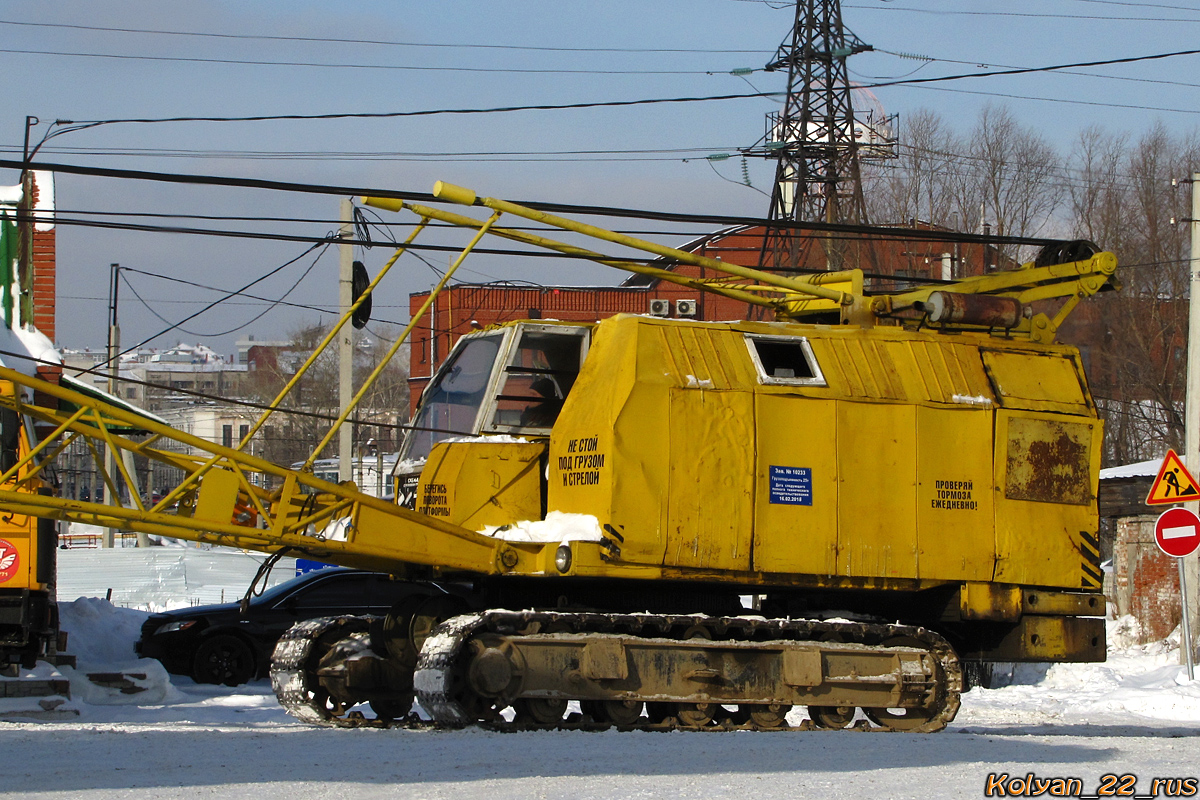 Кран RDK-250.2. Алтайский край, Барнаул, Социалистический проспект