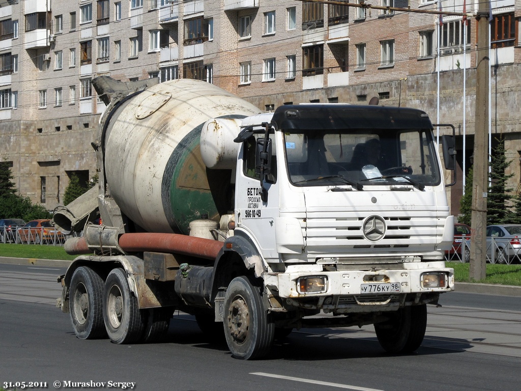 Автобетоносмеситель на шасси Mercedes-Benz SK 2527B #У 776 КУ 98. Санкт-Петербург, Наличная улица