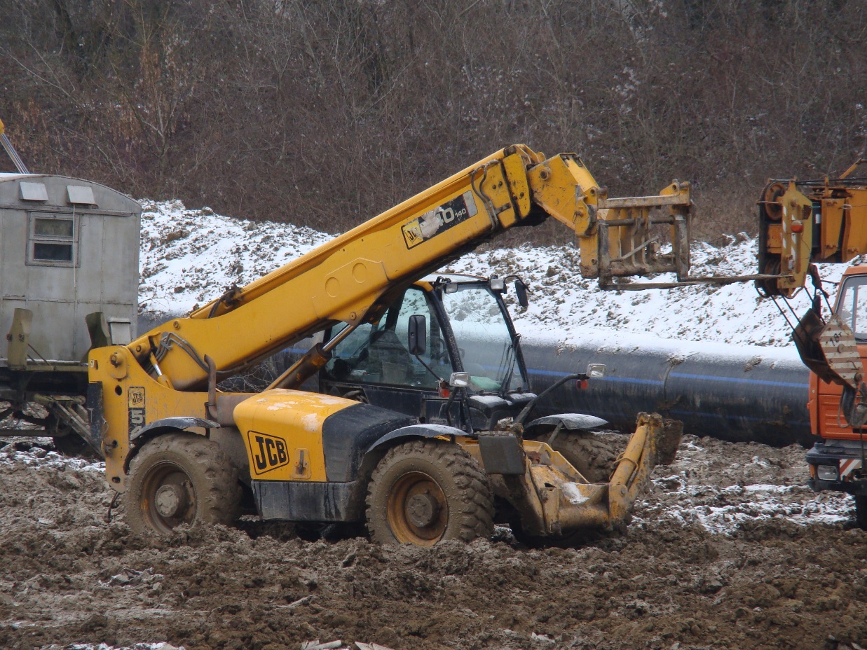 Телескопический погрузчик JCB 540-140. Севастополь