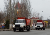 Мусоровозы КО-440-2 на шасси ГАЗ-3309 #О 165 ВК 31 и #М 298 РМ 31. Белгородская область, г. Алексеевка, улица Маяковского