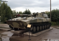 Самоходная артиллерийская установка 2С1 "Гвоздика" на базе МТ-ЛБ. Чебоксары, парк Победы