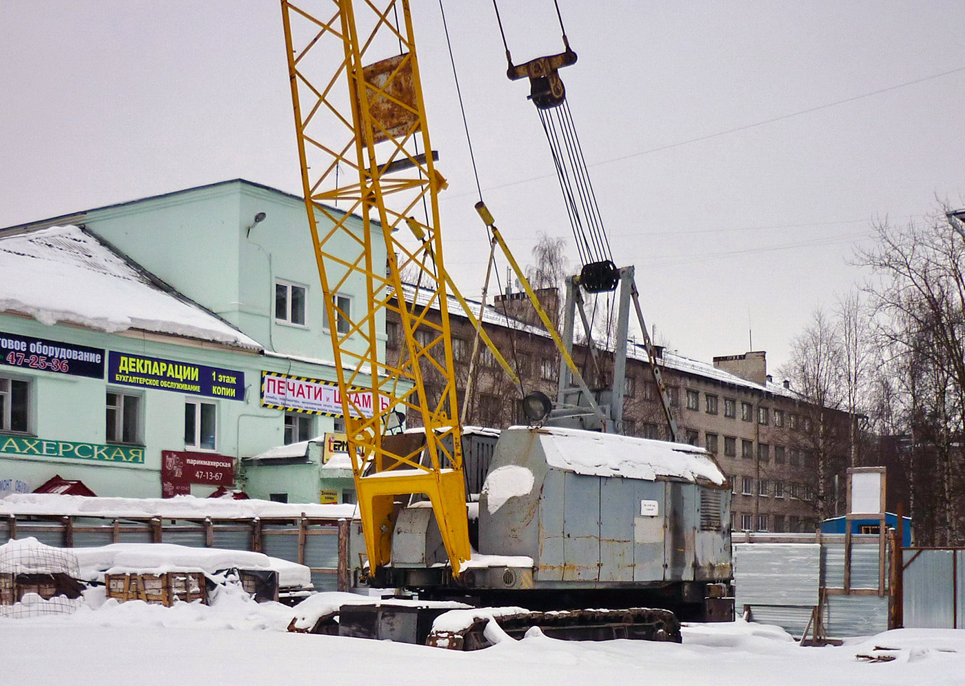 Кран RDK-250.2. Россия, Архангельская область, Архангельск, проспект Советских Космонавтов
