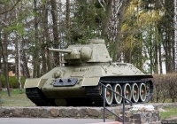 Средний танк Т-34-76. Киевская область, Вышгородский район, Новые Петровцы, улица Ватутина