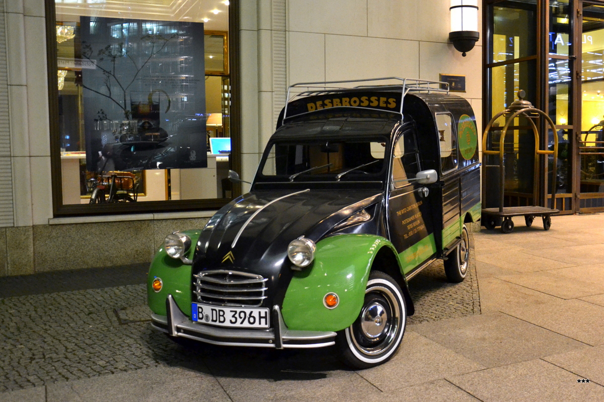 Развозной фургон Citroën 2CV #B-DB 396H. Германия, Берлин
