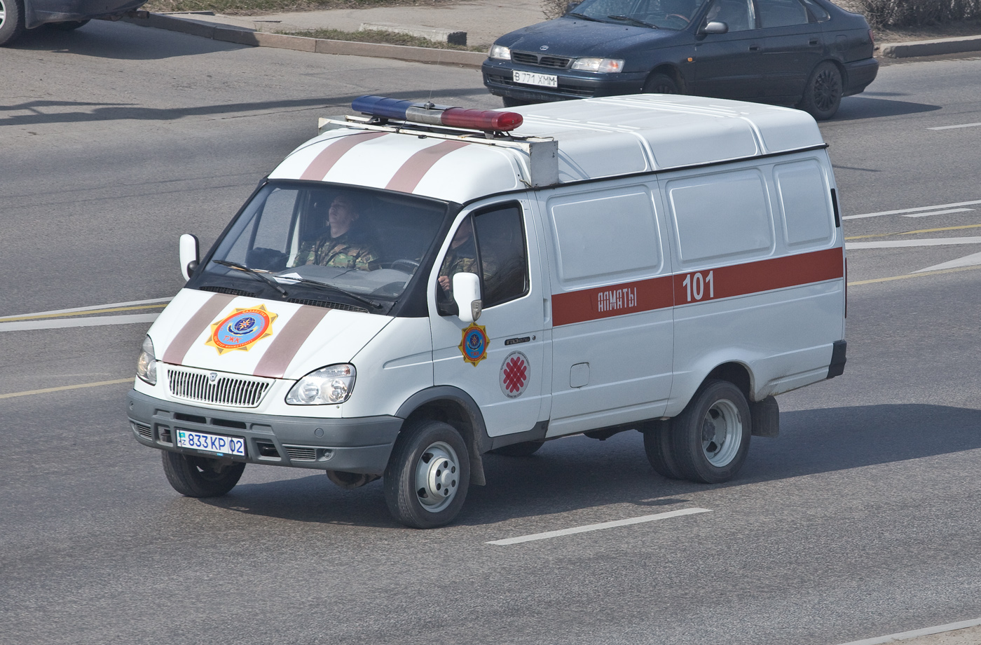 Оперативная машина пожарной службы на базе ГАЗ-27057 "Газель". Алматы, улица Саина