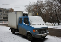 Фургон на шасси Mercedes-Benz T1 #Т 121 ВВ 50 . Москва, улица Клары Цеткин 