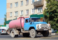 Ассенизационная машина на шасси ЗиЛ-431412 #Е 165 СХ 31. Белгородская область, г. Алексеевка, Мостовая улица