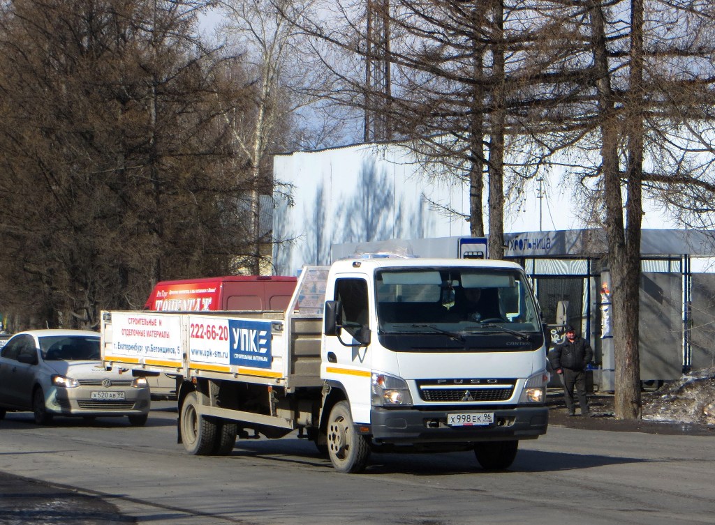 Грузовой автомобиль Mitsubishi Fuso Canter #Х 998 ЕК 96. Свердловская область, Екатеринбург, Сибирский тракт